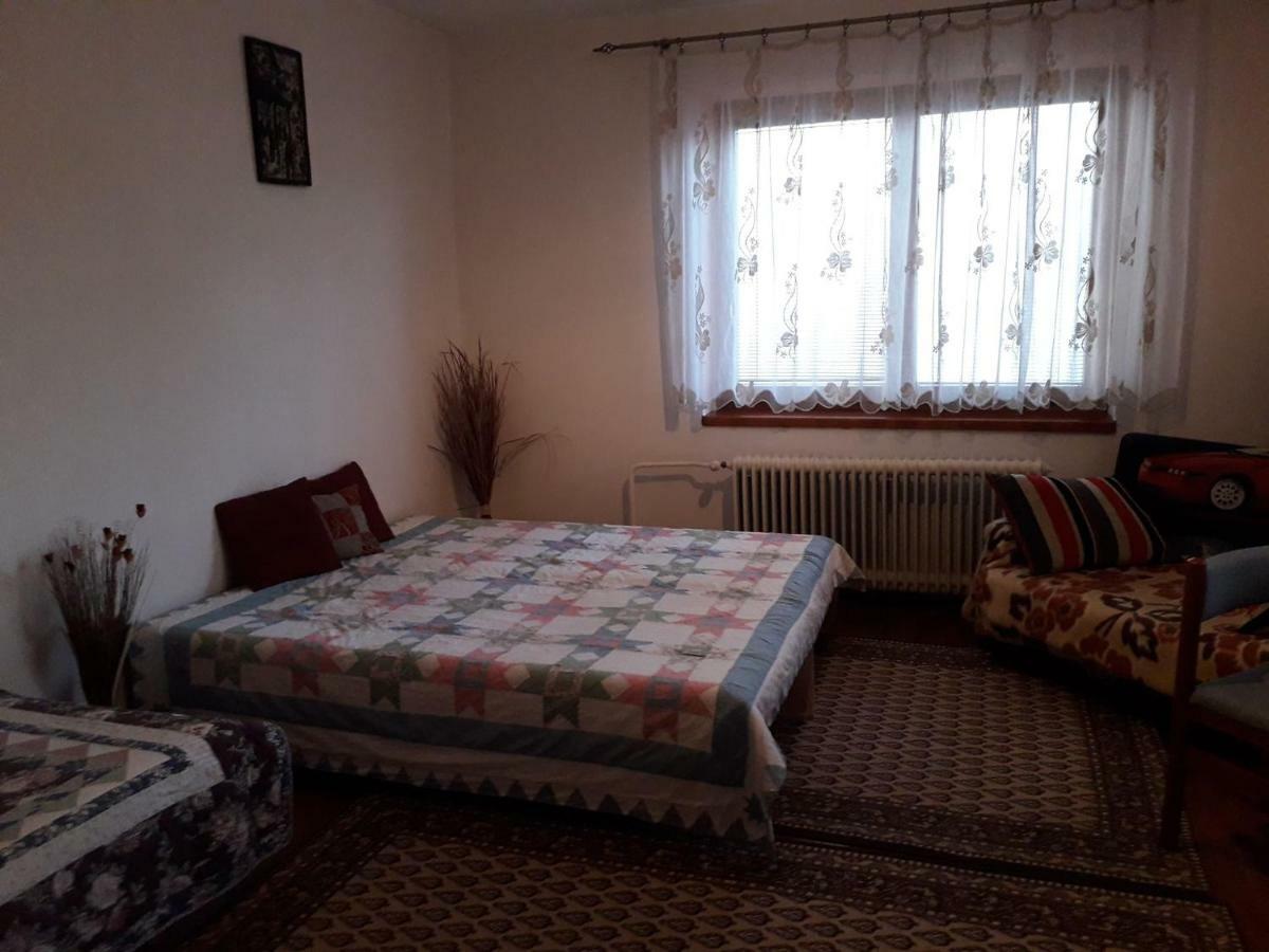 Ladislav Apartamento Spisske Vlachy Exterior foto